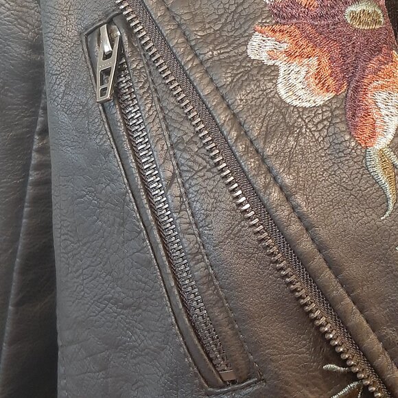 Colleen Lopez Whimsigoth Jacket With Beautiful Embroidery Design - Picture 6 of 9